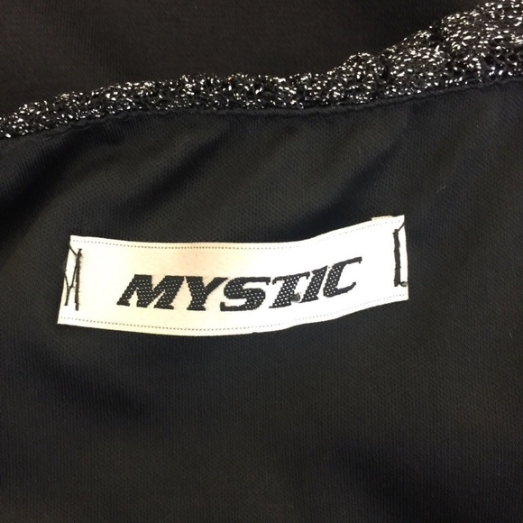 Little Black Dress - Picture 7 of 8